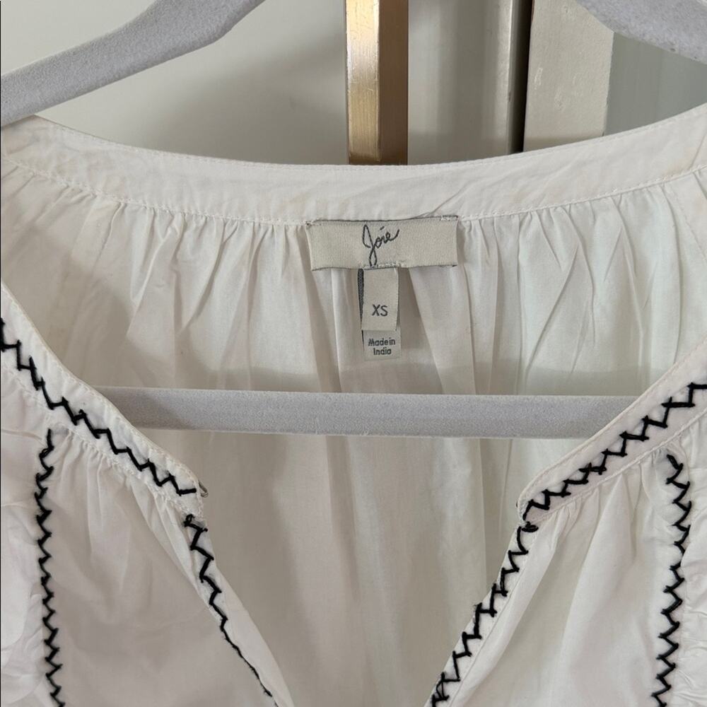 Joie Cleavanta Embroidered Peasant Blouse in Clean White Caviar, XS - Picture 3 of 7